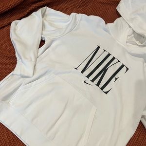 Nike Womens Logo Sweat Pullover